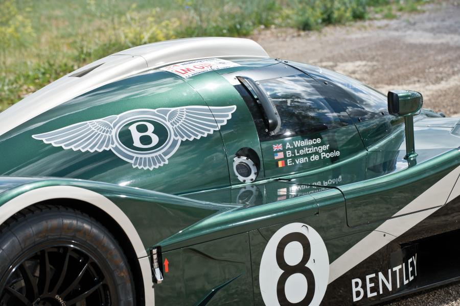 Детали экстерьера Bentley EXP Speed 8 2002 года  (фото 18 из 66)